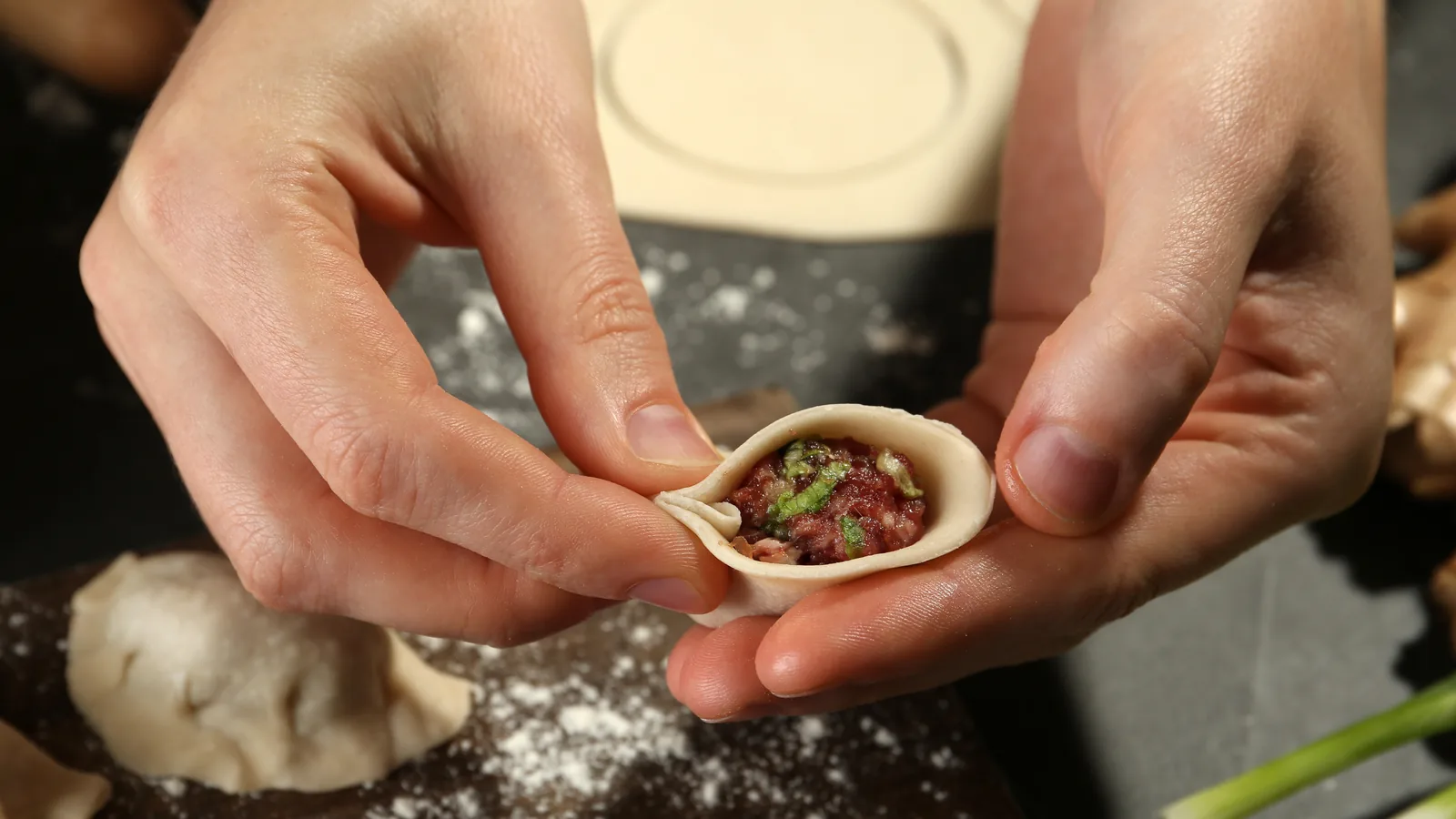 This Week on the Lower East Side: A Back Room History Talk, Dumpling Folding and a Toddler Show by the River