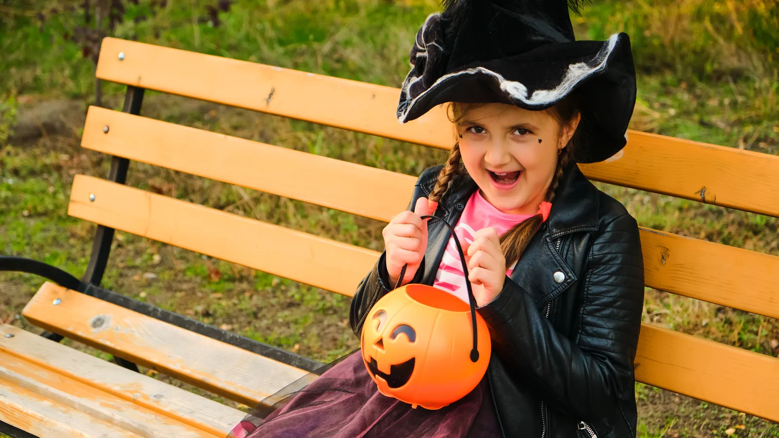 Puppets and Candy on Astoria Park's Great Lawn Sunday, Plus Zumbaween and a Free 5K
