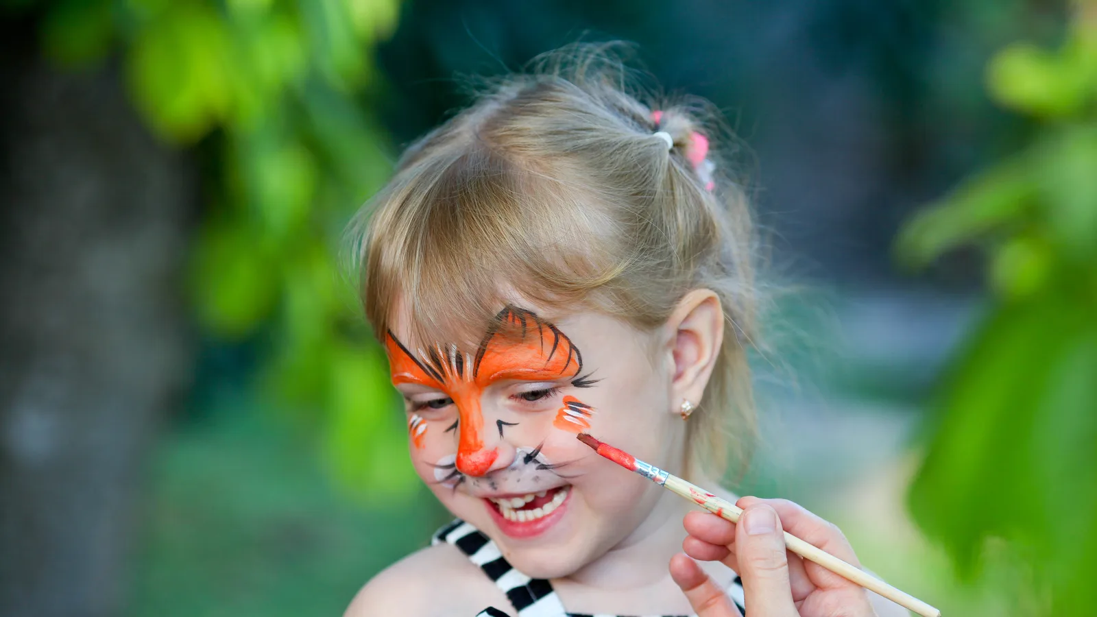 Costumes, Live Music and Face Paint Take Over Water Street in Stapleton