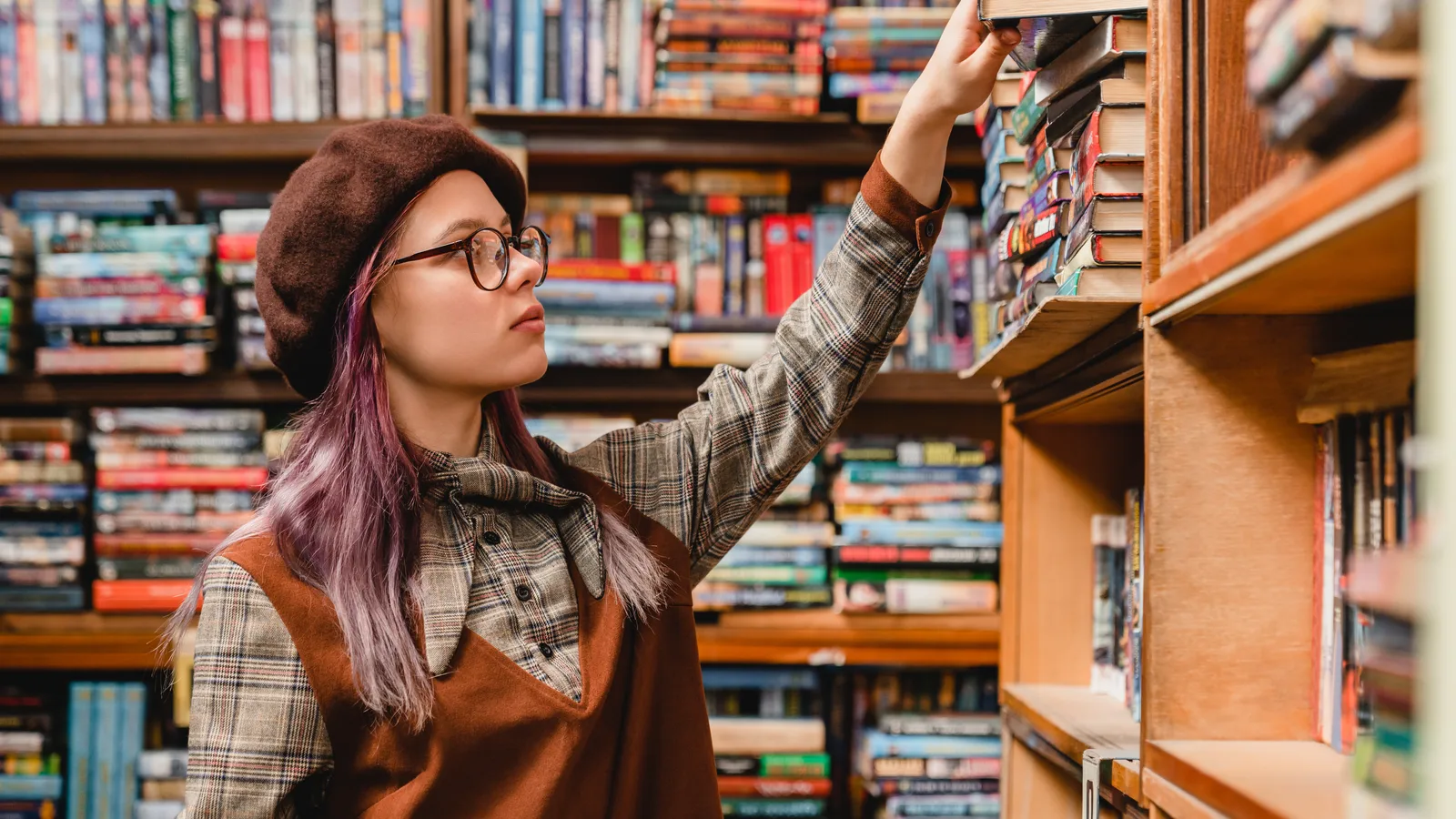 Barnes & Noble Lists a November Opening for Its New Store on Avenue A