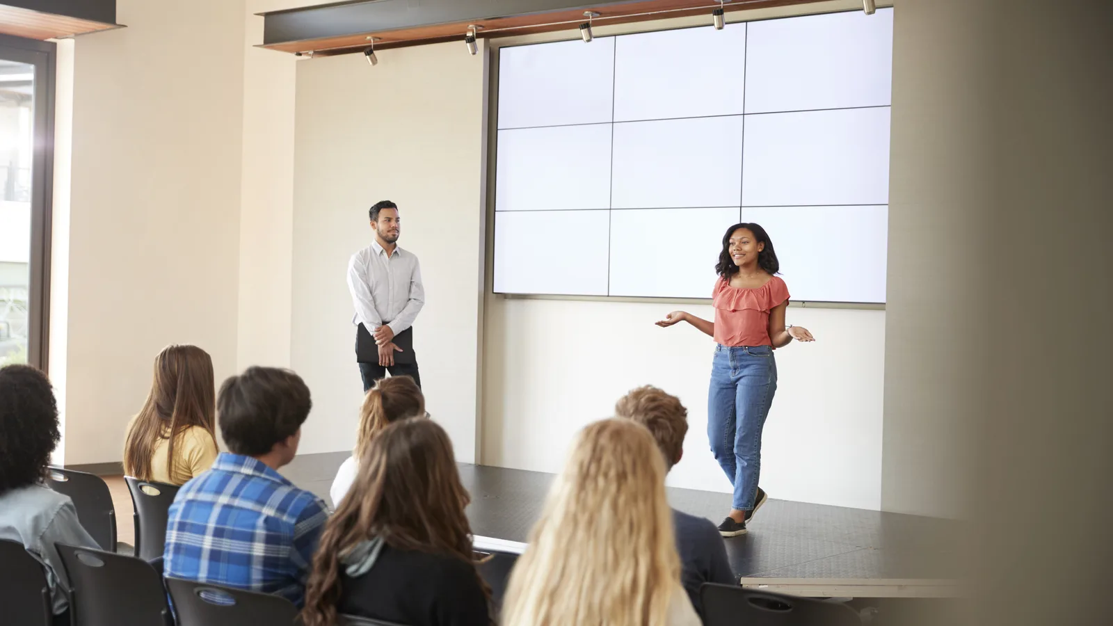 Staten Island Teens Can Apply Now to Spend a School Year Launching a Real Business